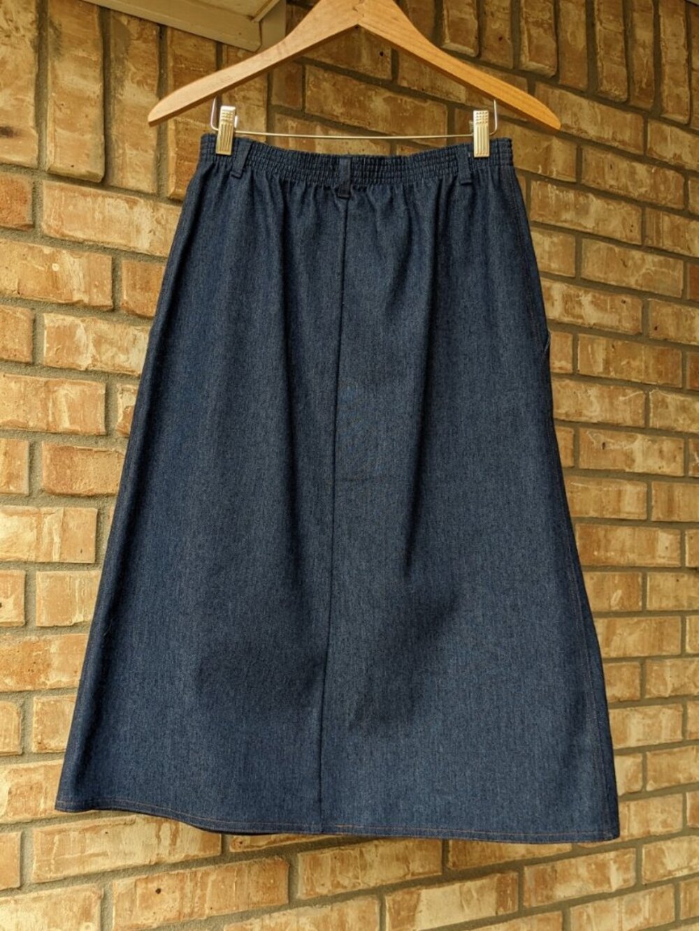 Koret Classic Denim Skirt Elastic Waist Pockets Pull On